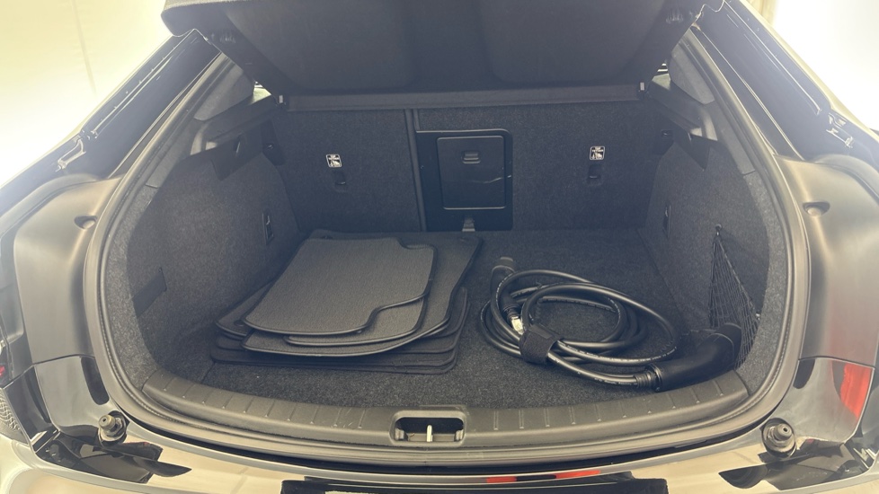POLESTAR 2 FASTBACK 170kW 69kWh Standard Range SM [Pilot] 5dr Auto