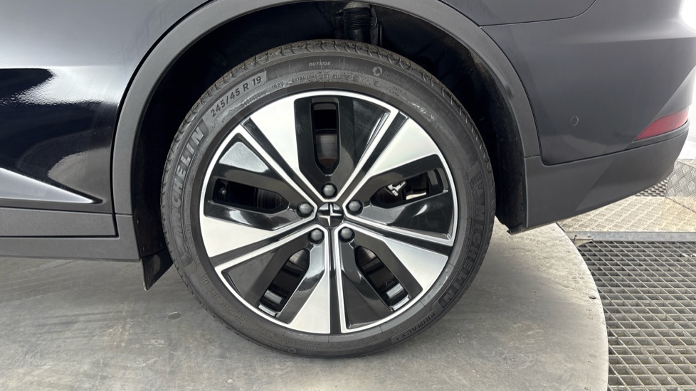POLESTAR 2 FASTBACK 170kW 69kWh Standard Range SM [Pilot] 5dr Auto