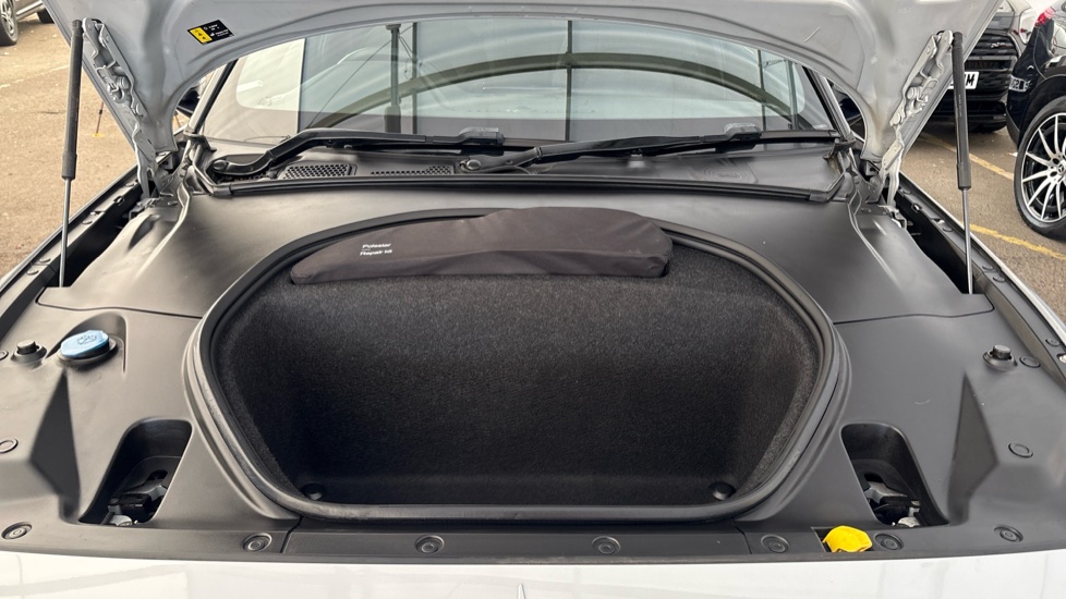POLESTAR 2 FASTBACK 170kW 69kWh Standard Range Single motor 5dr Auto