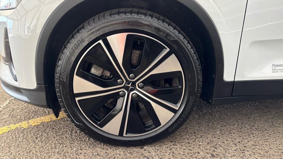 POLESTAR 2 FASTBACK 170kW 69kWh Standard Range Single motor 5dr Auto