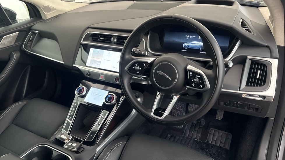 JAGUAR I-PACE Image 9