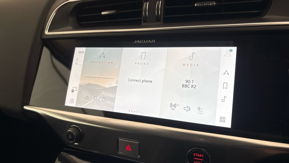JAGUAR I-PACE Image 12