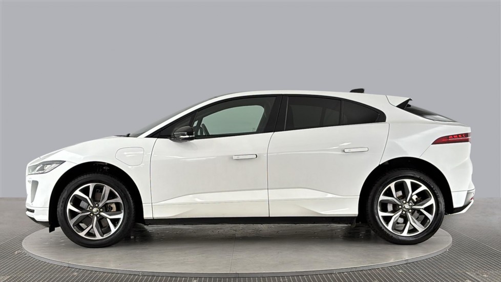 JAGUAR I-PACE Image 2