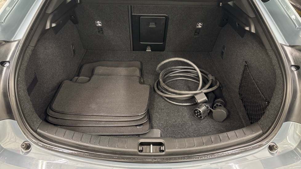 POLESTAR 2 FASTBACK 170kW 69kWh Standard Range SM [Pilot] 5dr Auto