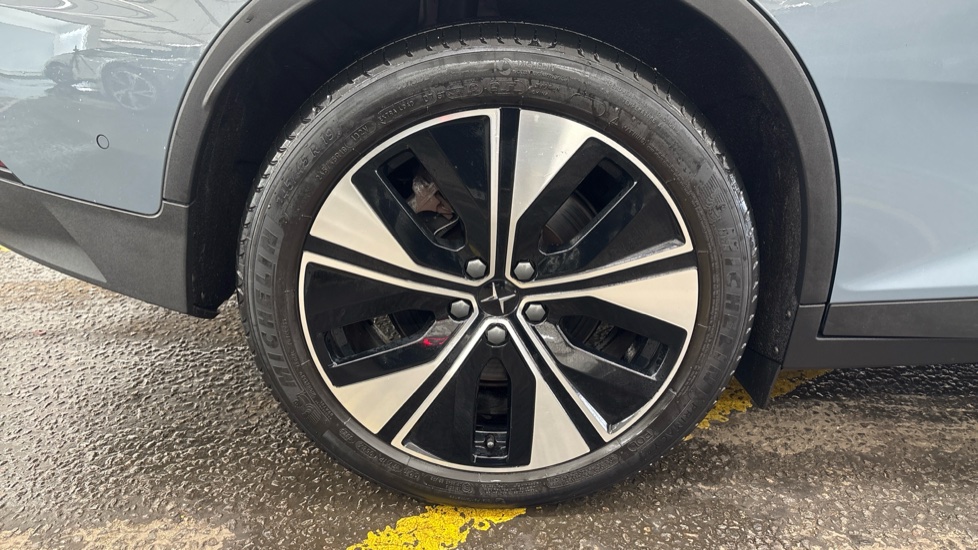 POLESTAR 2 FASTBACK 170kW 69kWh Standard Range SM [Pilot] 5dr Auto