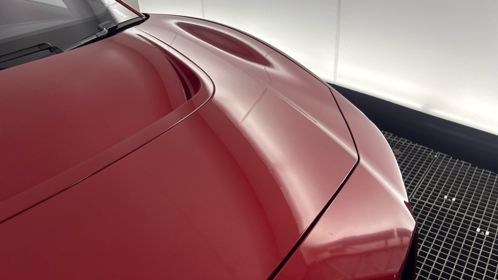 JAGUAR I-PACE dent