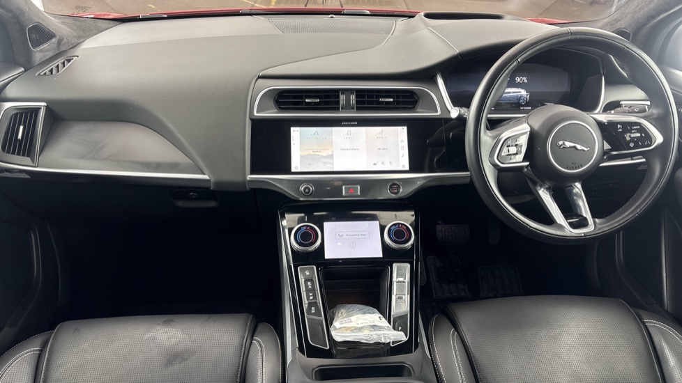 JAGUAR I-PACE Image 11