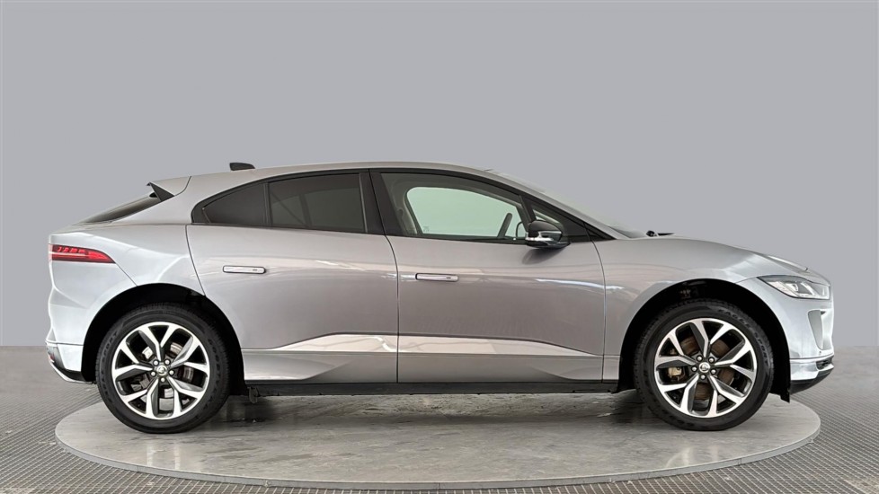JAGUAR I-PACE Image 6