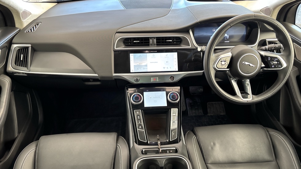 JAGUAR I-PACE Image 11