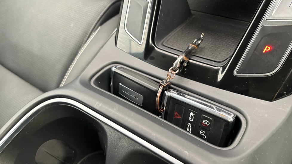 JAGUAR I-PACE ESTATE 294kW EV400 R-Dynamic HSE Black 90kWh 5dr Auto