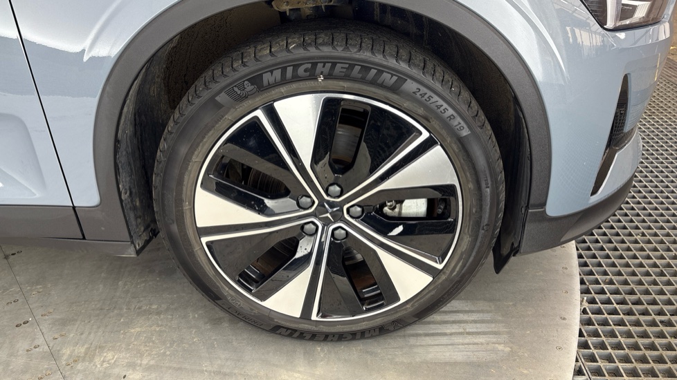 POLESTAR 2 FASTBACK 170kW 69kWh Standard Range SM [Plus] 5dr Auto