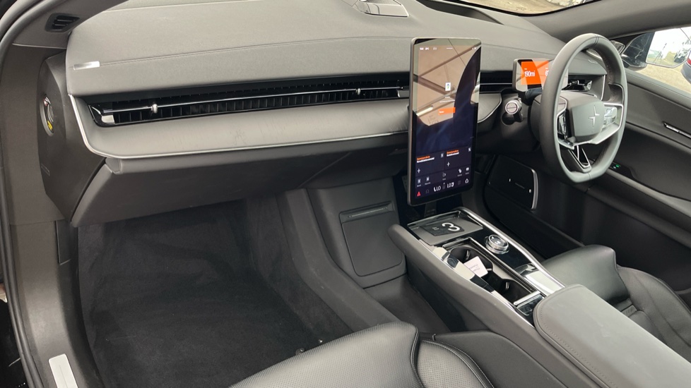POLESTAR 3 Image 10