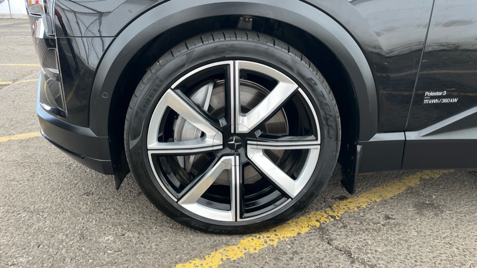 POLESTAR 3 Image 17