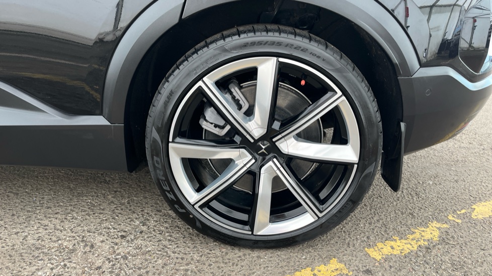 POLESTAR 3 Image 18