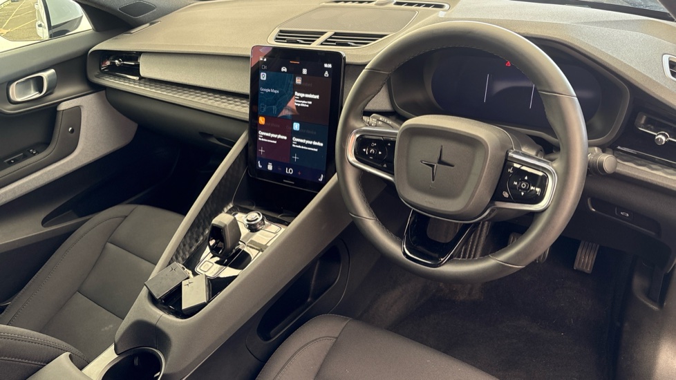 POLESTAR 2 Image 9