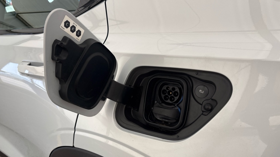 POLESTAR 2 Image 21