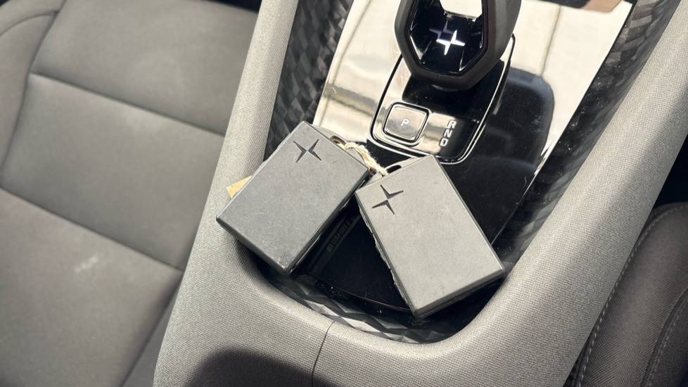 POLESTAR 2 2 keys available