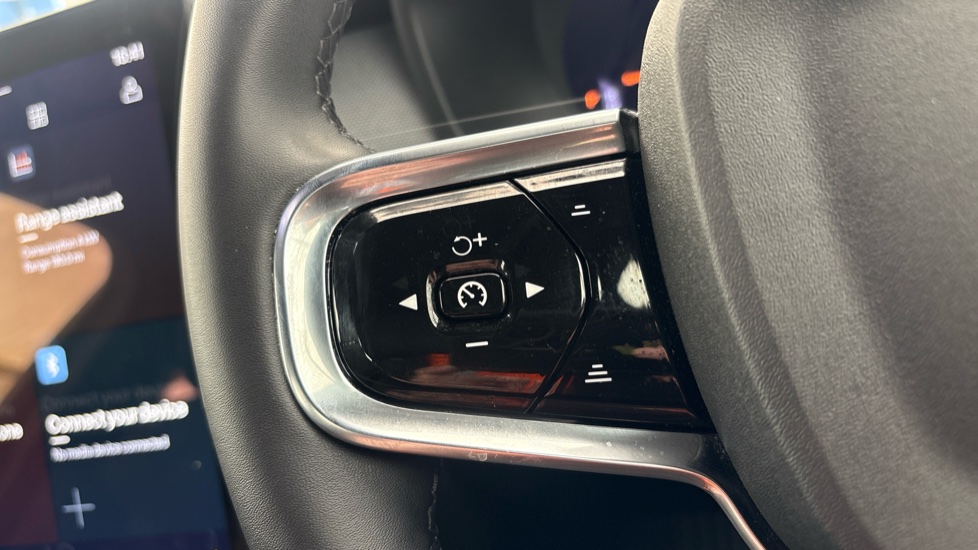 POLESTAR 2 Cruise control