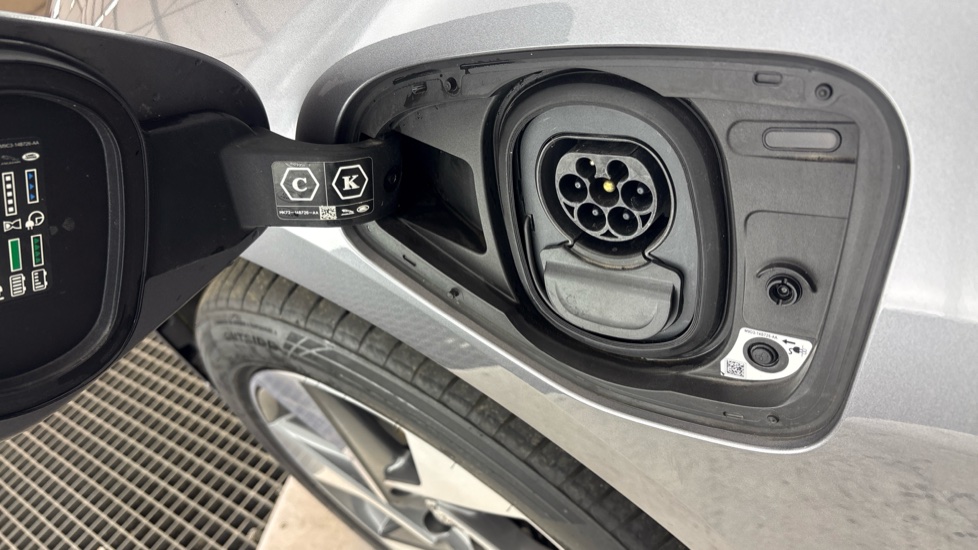 JAGUAR I-PACE ESTATE 294kW EV400 R-Dynamic SE Black 90kWh 5dr Auto