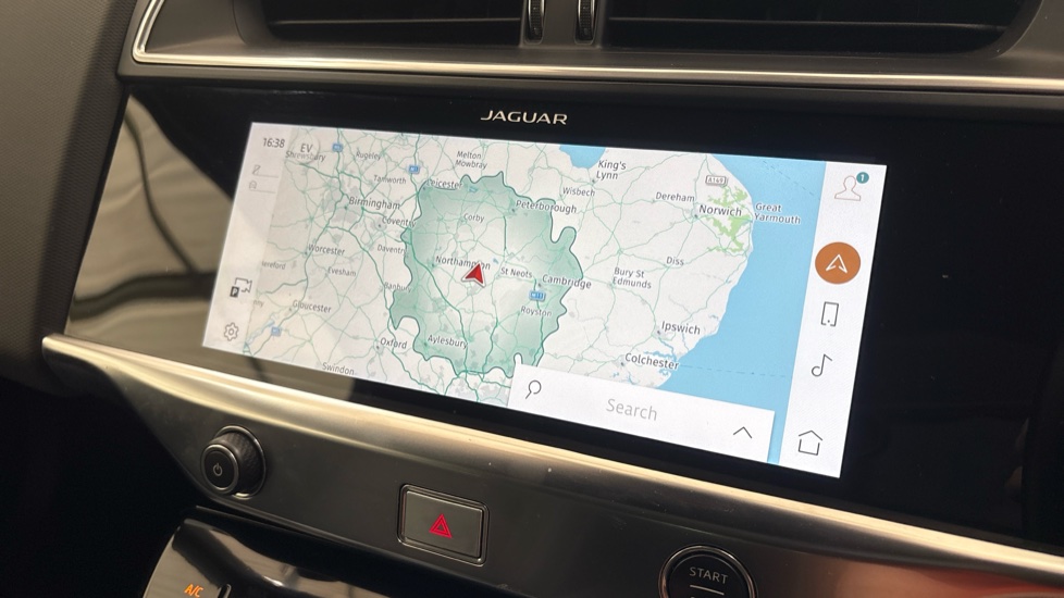 JAGUAR I-PACE Image 12