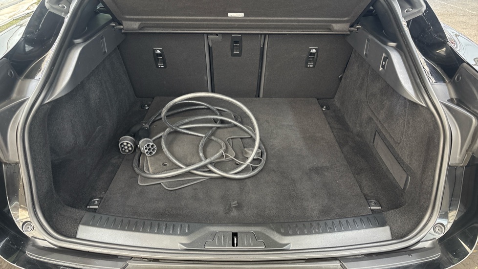 JAGUAR I-PACE Image 15