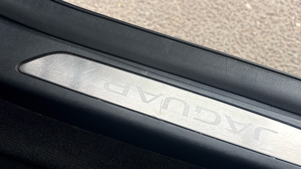 JAGUAR I-PACE ESTATE 294kW EV400 R-Dynamic SE Black 90kWh 5dr Auto