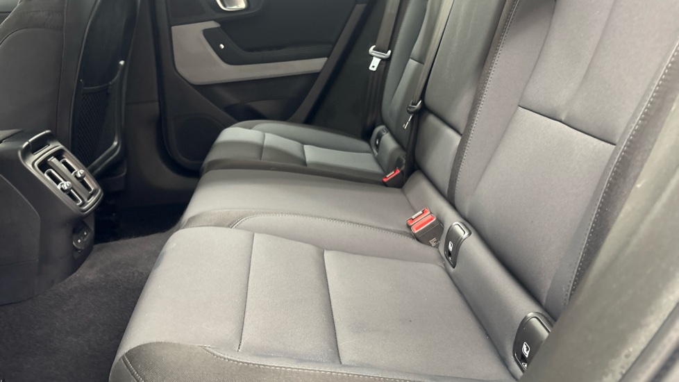 POLESTAR 2 FASTBACK 170kW 78kWh Long Range SM [Plus] 5dr Auto