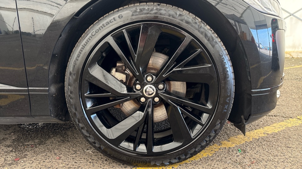 JAGUAR I-PACE Image 20