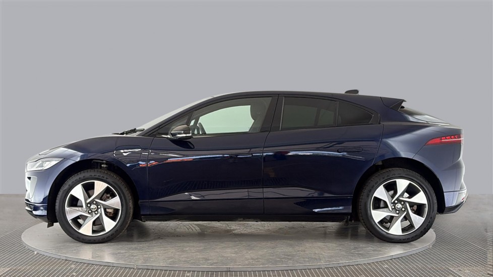 JAGUAR I-PACE Image 2