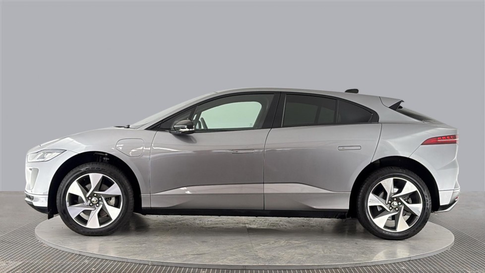 JAGUAR I-PACE Image 2