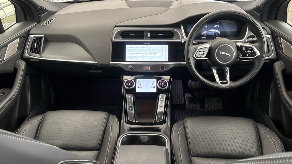 JAGUAR I-PACE Image 11