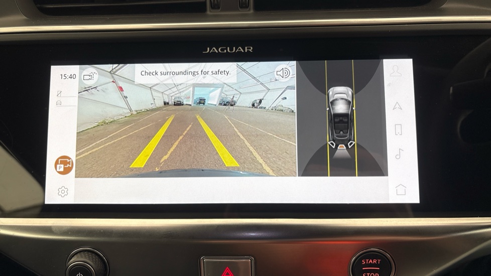 JAGUAR I-PACE reverse camera