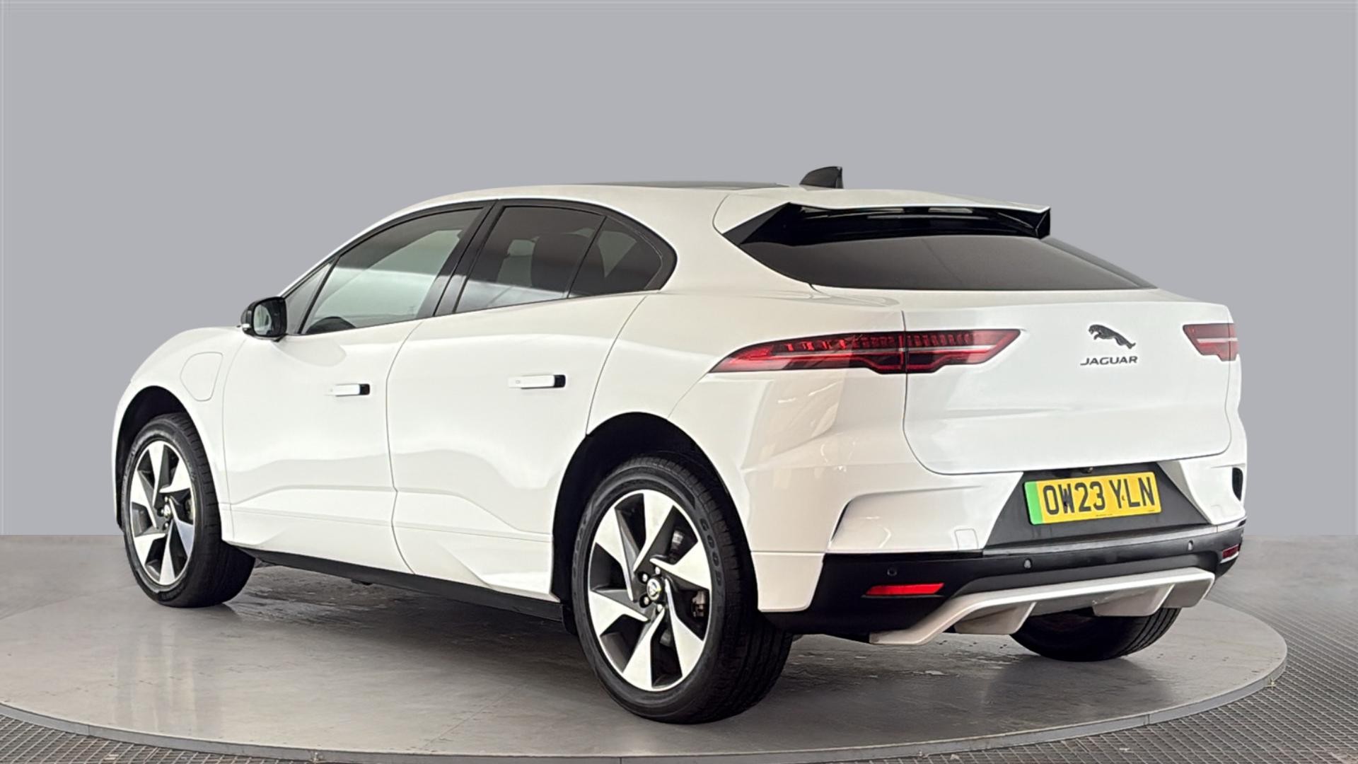 JAGUAR I-PACE I-PACE ESTATE 294kW EV400 R-Dynamic SE Black 90kWh 5dr Auto