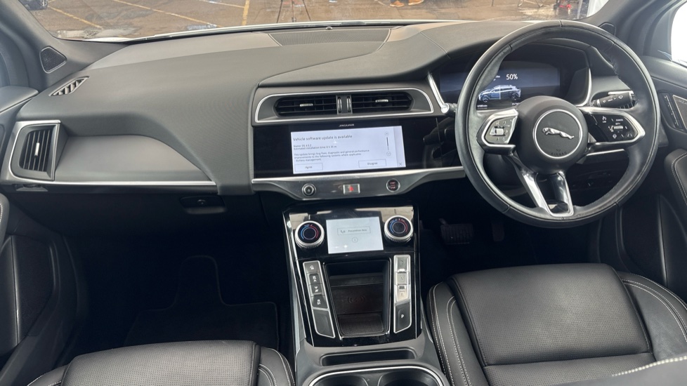 JAGUAR I-PACE Image 11