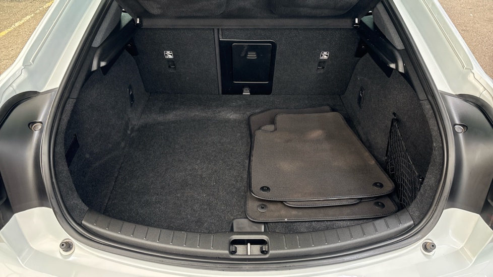 POLESTAR 2 FASTBACK 170kW 69kWh Standard Range Single motor 5dr Auto