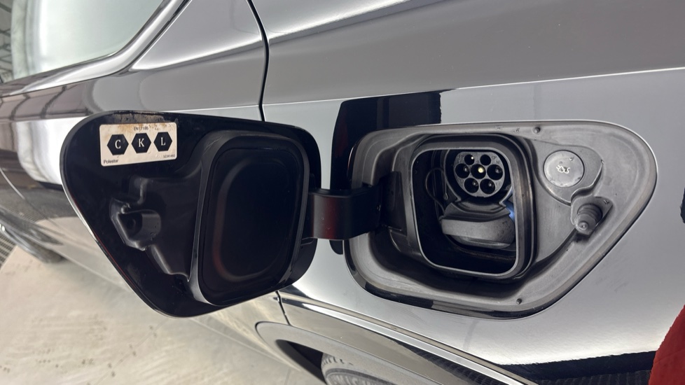 POLESTAR 2 FASTBACK 170kW 69kWh Standard Range Single motor 5dr Auto