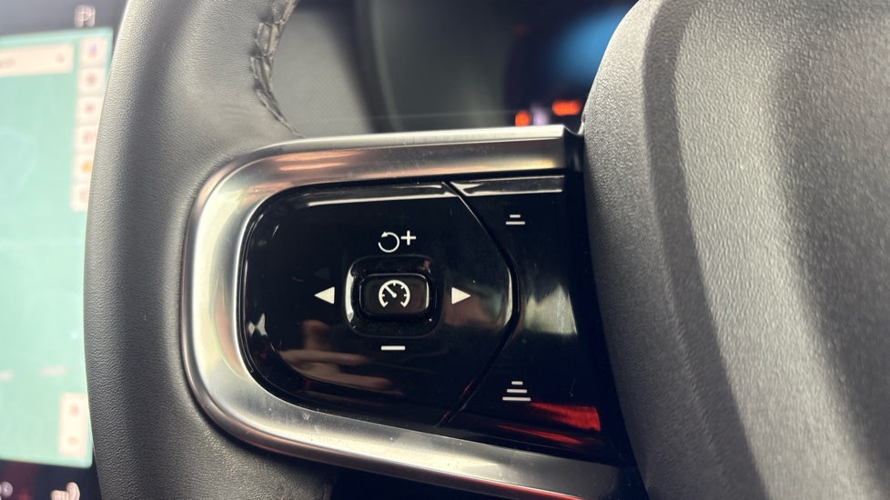 POLESTAR 2 FASTBACK 170kW 69kWh Standard Range Single motor 5dr Auto