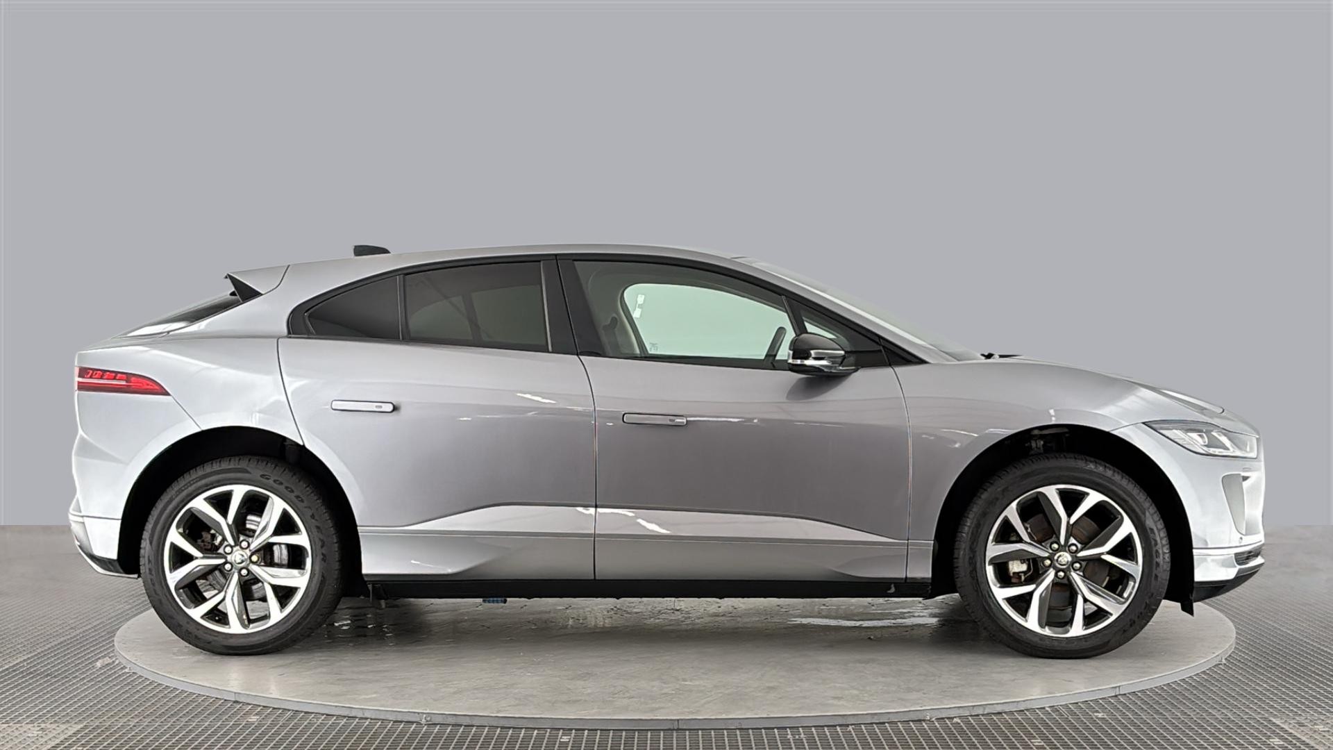 JAGUAR I-PACE I-PACE ESTATE 294kW EV400 R-Dynamic HSE Black 90kWh 5dr Auto