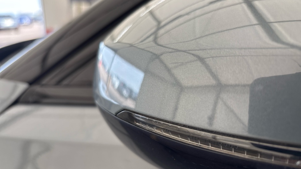 POLESTAR 2 scratches
