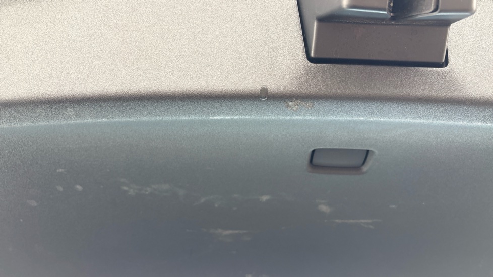 POLESTAR 2 scuff