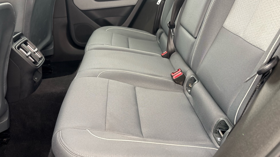 POLESTAR 2 Image 14