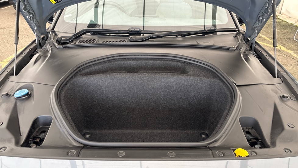 POLESTAR 2 Image 16