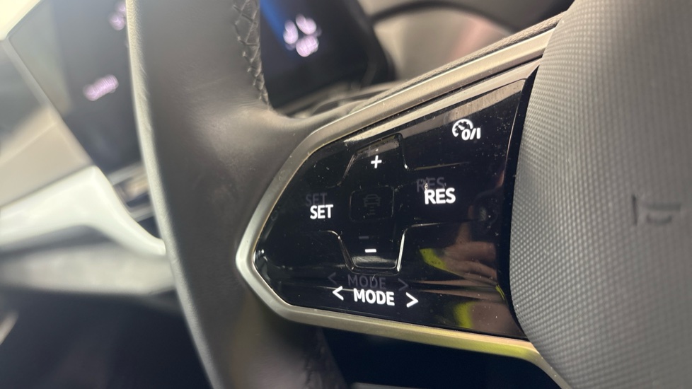 VOLKSWAGEN ID.4 cruise control