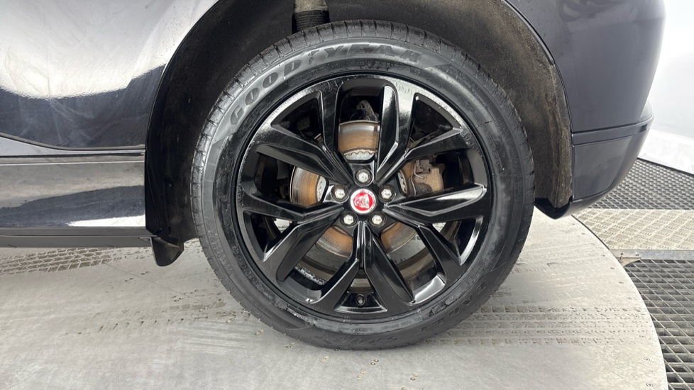 JAGUAR I-PACE ESTATE SPECIAL EDITIONS 294kW EV400 HSE Black 90kWh 5dr Auto 11kW Charger