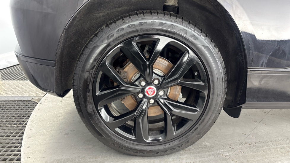 JAGUAR I-PACE ESTATE SPECIAL EDITIONS 294kW EV400 HSE Black 90kWh 5dr Auto 11kW Charger