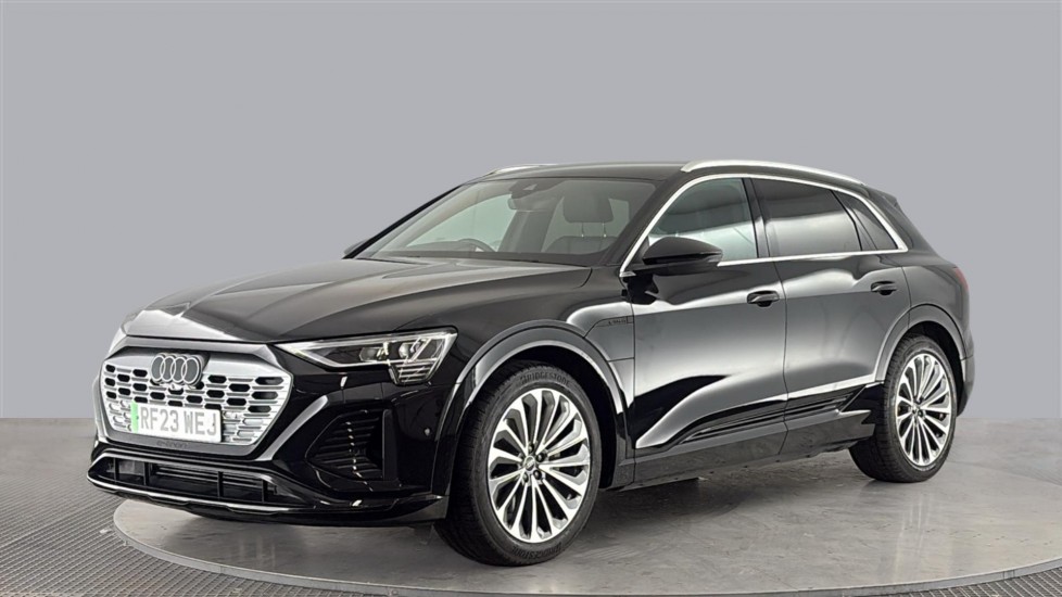 Used AUDI Q8