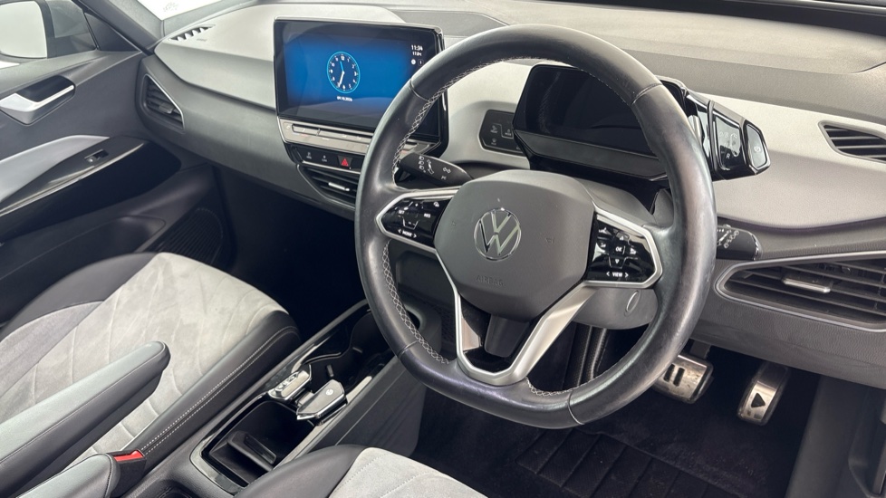 Volkswagen ID.3 HATCHBACK 107KW Family Pro 58kWh 5dr Auto