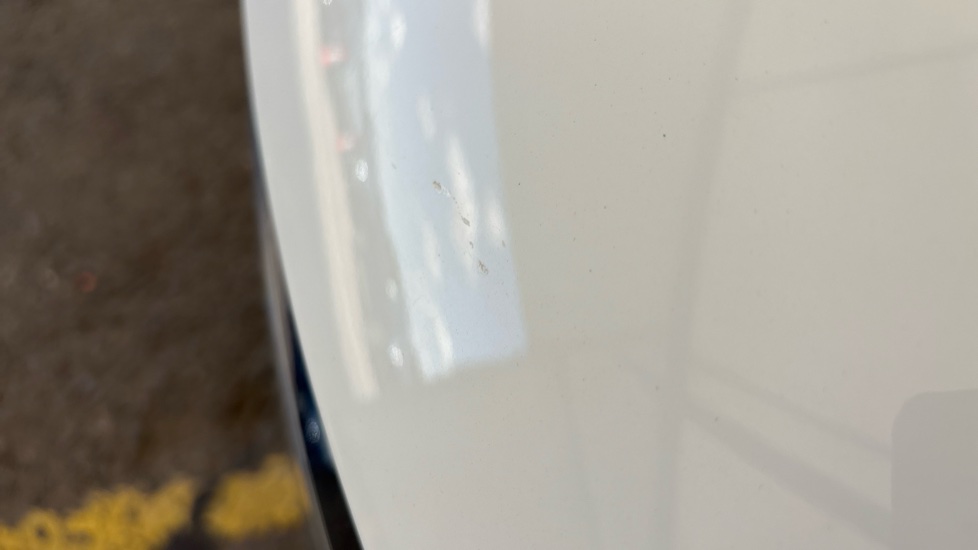 RENAULT MEGANE E-TECH Multiple chips