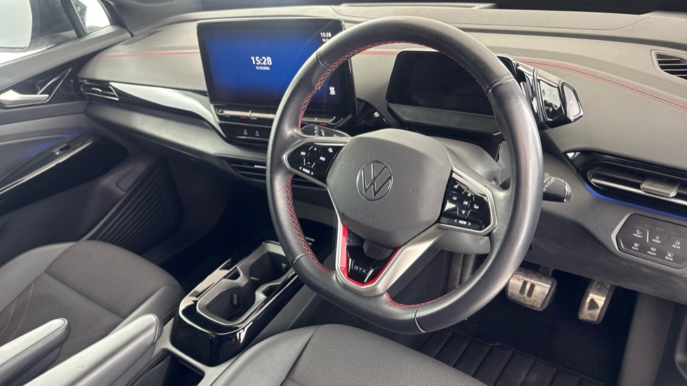 VOLKSWAGEN ID.4 Image 9