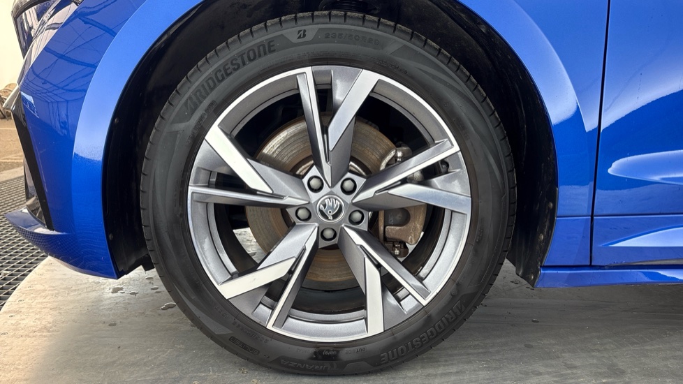 SKODA ENYAQ IV ESTATE 195kW 80x Sportline 82kWh 4x4 5dr Auto